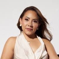 Griselle Lopez's Instagram, Twitter & Facebook