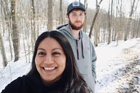 Neida Salas and Reese Gregory's Wedding Website