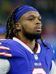 Bills' Hamlin collapses