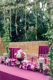 We've rounded up the coolest and most impressive wedding table settings on the internet to give you inspiration for your own big day! Prettiest 33 Lavender Decor Ideas For Day Night Wedding Functions Shaadisaga
