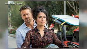 Grant, tom hopper, antonio banderas ve morgan freeman'dır. Salma Hayek And Ryan Reynolds Talk New Film The Hitman S Wife S Bodyguard Gma