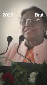 When President Droupadi Murmu sang Santhali Prayer at an event.