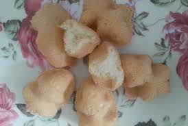 Kuih bahalu is a dessert traditionally baked using brass moulds placed on hot sand and it comes with a few varieties. Resepi Pilihan Bahulu Kegemaran Ramai Iluminasi