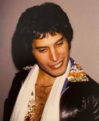 Freddie Mercury wearing his Missoni robe