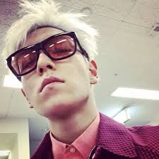 Stream Tinh Vệ x Bát Phương Lai Tài -八方来财 x 精卫 (DJ阿布 抖音版2025) by Ng Việt  Hùng