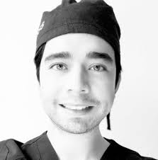 Oftalmólogo Samuel Avalos