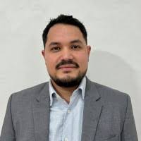 80+ perfiles de «Daniel Cantú»