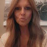 Janis Orsino's Instagram, Twitter & Facebook