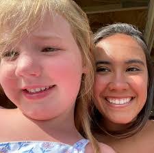 Kimberly Sarvis's Instagram, Twitter & Facebook