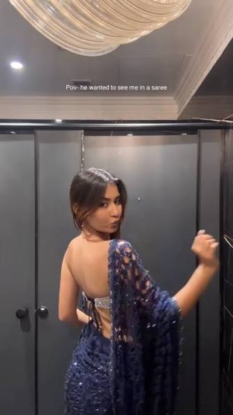 Akanksha Choudhary hot blue saree
