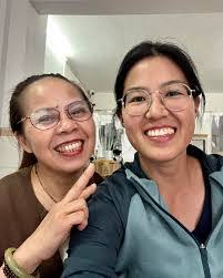 Qiu Ruan's Instagram, Twitter & Facebook