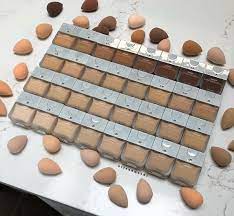 There are 32 shades in the foundation range. Ugh These Are True Makeup Goals Products We Legit Will Go Broke Our Calendar Helps You Stay On To Maquillage Yeux Bruns Produit De Maquillage Idee Maquillage
