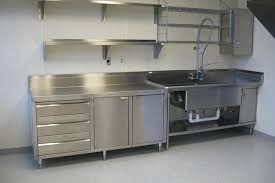 Ahorra con nuestra opción de envío gratis. Resultado De Imagen De Gabinetes De Acero Inoxidable Diseno De Gabinete De Cocina Cocina Industrial Cocinas Acero Inoxidable