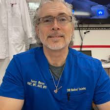 Emory Johnson Jr., MD describes his experience as an OrthoGeorgia patient  after having been an orthopaedic surgeon there for years.  https://youtu.be/r37m9noGCq4?si=khhtFFg0Ne5IIS_X #Orthopedicsurgeon  #orthopedics #jointcare #spinecare #macongeorgia #macon