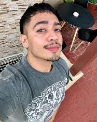 Felipe Landeros (@pipelandgo) • Instagram photos and videos