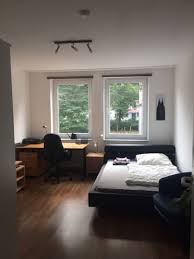 90 m² große wohnung im erdgeschoss mit 3 zimmern, welche mit hochwertigem. Wg Gesucht Koln