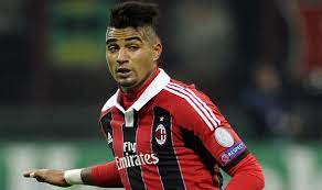 Ac milan star allegedly sidelined by bedroom exploits josh martin @ @joshmartinnba. Video Ac Milan Star Kevin Prince Boateng Leads Team Mates Off Pitch After Racist Chants Football Sport Express Co Uk