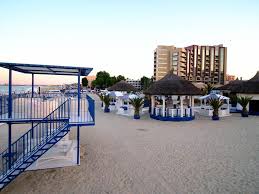 Vega hotel is placed in mamaia, one of the most beautiful seaside resorts on the coast of the black sea, near constanta city, romania. Hotel Vega Mamaia Oferte De Cazare La Hotel Vega Mamaia 2021