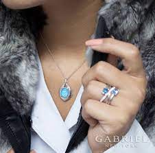 Can You Wear Silver In The Shower We Don T Recommend It Soaps And Shampoos Can Tarnish The Sterling Silver I Fashion Jewelry Fashion Necklace Silver Fashion