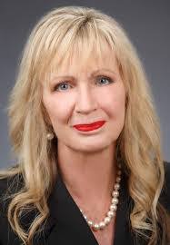 Maureen Honan's Instagram, Twitter & Facebook