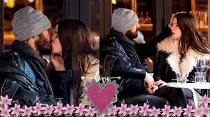 In her childhood, she went to the private academy hill house in kensington, west london. Anya Taylor Joy Boyfriend Kiss Youtube