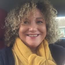 Tracey White (@TrJW)