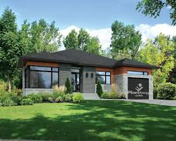 Difficile De Rester Insensible Au Charme De Cette Maison De Plain Pied De Style Urbain Avec Ses Grandes Fenetres E House With Porch House Exterior Starter Home