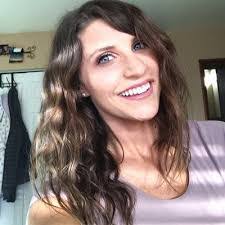 Jamie Isaacson's Instagram, Twitter & Facebook