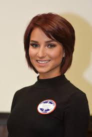 16 women vie for Queen of Snows title