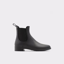 Bogs neo classic tall vine floral at zappos. Elle Top 10 Of The Most Stylish Rain Boots For Spring Elle Canada