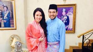 Princess of johor tunku aminah maimunah iskandariah. Sarimah Ibrahim Bakal Nikah Tunku Jamie April Ini
