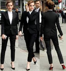 Emma Watson Arriving At The Ed Sullivan Theater For Her Guest Appearance On The Late Show With David Letterman In Business Outfits Fashion Emma Watson Style