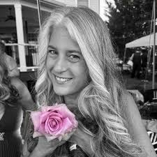 Any one else not hear from Coastal today that applied EA or just us ?  Everyone says they come out in batches from now until 12/15 but still so  anxious . Happy