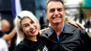 Nesse dia, sara winter, então com 21 anos, simulou através de um boneco a castração do o 300 do brasil, formado por alguns dos apoiantes mais radicais de bolsonaro, foi notícia nas últimas. A Farsa Da Guerrilheira Istoe Independente