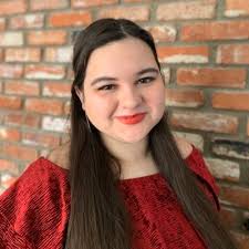 Elizabeth Blakely (@ea_blakely)