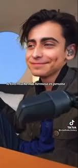 apunte de Aidan Gallagher