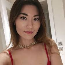 Jocelyn Fink's Instagram, Twitter & Facebook