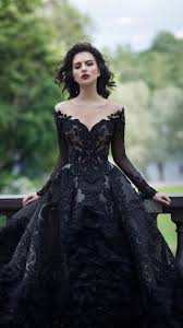 Gothic Lace Gown Victorian19thcentury In 2020 Black Wedding Gowns Black Wedding Dresses Gowns