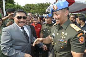 Pangkatnya dinaikkan dari letjen menjadi jenderal bintang empat. Menantu Hendropriyono Jadi Pangkostrad