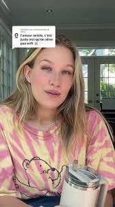 Lauren Ashcroft's Instagram, Twitter & Facebook