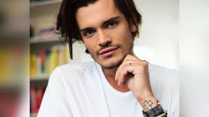 ● koen kardashian was born on november 5, 1992 (age 28) in netherlands ● he is a celebrity tv show host. My Golden Glamour Rules Koen Kardashian