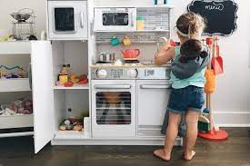 Prepare yourself for serious kitchen envy. 5 Best Play Kitchens For Toddlers Of 2020