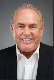 Craig Moir's Instagram, Twitter & Facebook