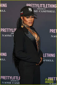 Julia Fox Risks Waldrobe Malfuncion in Chain Link Bikini for  PrettyLittleThing x Naomi Campbell Fashion Show: Photo 4964677 | 2023 New  York Fashion Week, Alton Mason, Coco Jones, Emily Ratajkowski, Halima Aden,