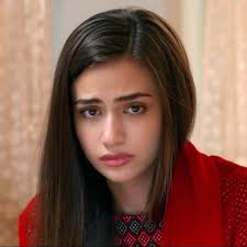 Fatima Shahid adlı kullanıcının Celebs panosundaki Pin