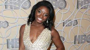 Nba legend and noted beyoncé fan shaquille o'neal is 7'1″. Simone Biles Stood Next To Shaq For The Best Picture