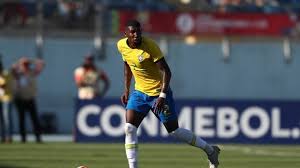 Juega de defensa y su equipo actual es el real betis balompié de la primera división de españa. Barcelona Would Not Be The Ideal Club For Emerson Cricketsoccer