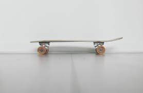 Get your longboard completes at warehouse skateboards. Poze Alb RoatÄ Skateboard NaturÄ MoartÄ Echipament Sportiv Longboard Ochelari Simplu Echipament Pentru Skateboarding Si Furnituri Ingrijire Viziune 4822x3142 54780 Poze Frumoase Pxhere