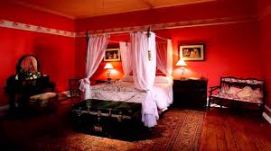 غرف نوم باللون الاحمر Youtube