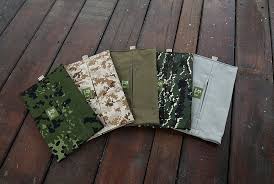 pin by 鎮源游on a two tactical bags clutch tactical